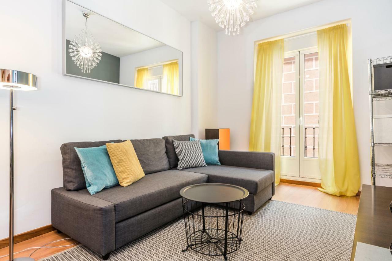 Appartement Waou Gran Via I - Alquiler Corta Duracion à Madrid Extérieur photo