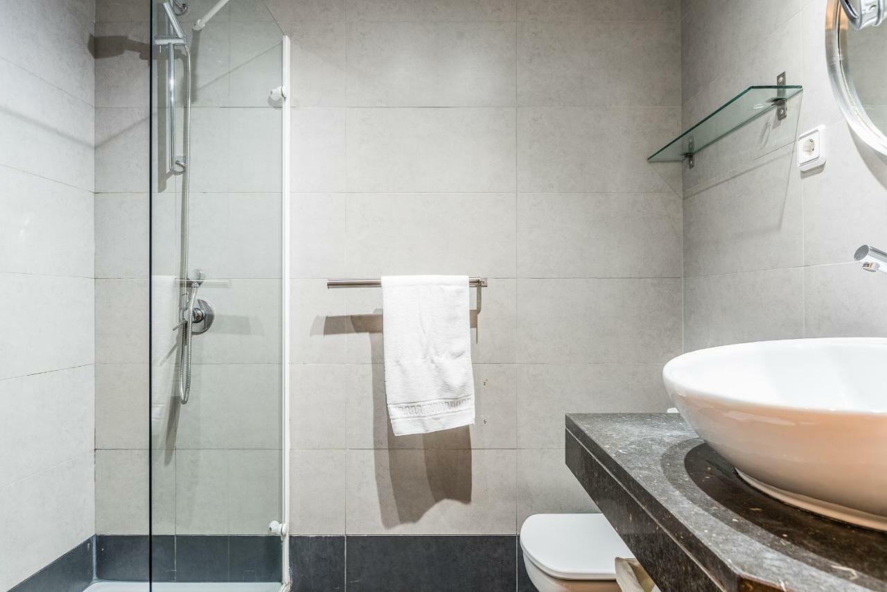 Appartement Waou Gran Via I - Alquiler Corta Duracion à Madrid Extérieur photo